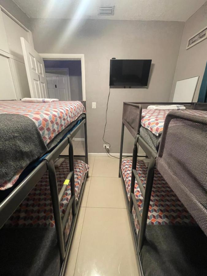 Miami Vibes "Hostel-Like" Shared Room North Miami Eksteriør bilde