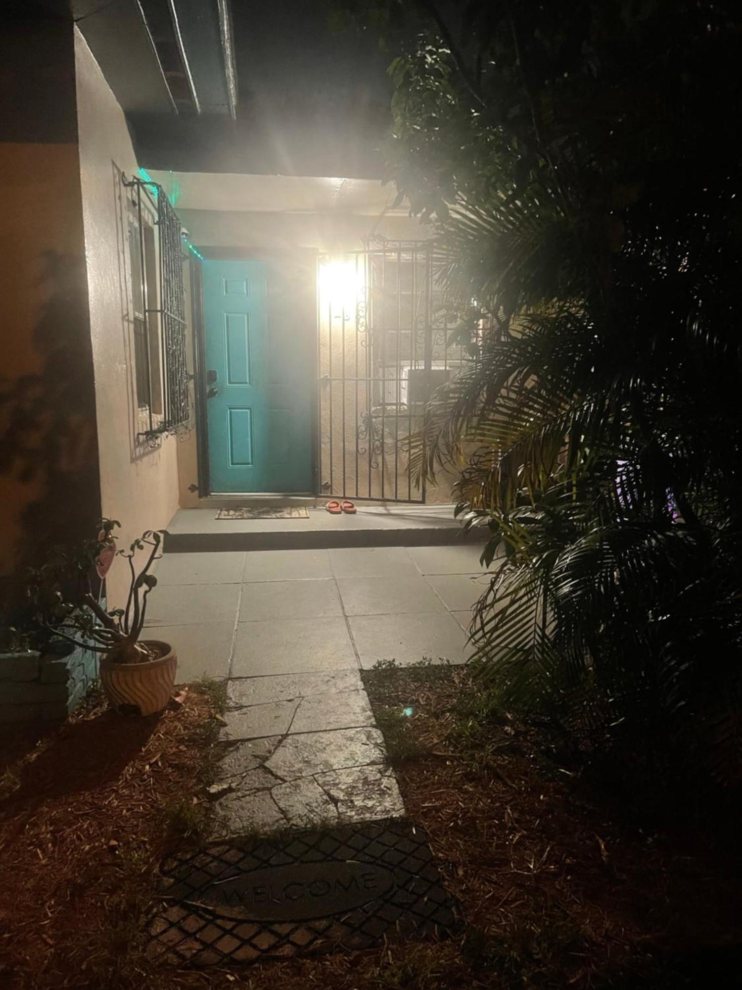Miami Vibes "Hostel-Like" Shared Room North Miami Eksteriør bilde